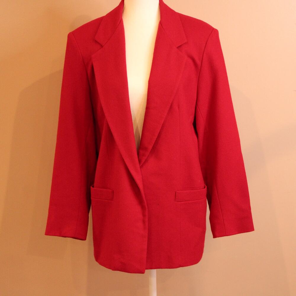 Vintage DUMAS Women's Blazer Size 10 Petite 100% Wool Jacket gold buttons USA